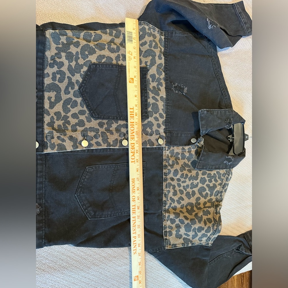 Leopard Patchwork Distressed Denim Jacket - Black/Tan, size L, NWOT - Picture 7 of 10